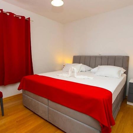 Apartments Vladimir #5 Makarska Ngoại thất bức ảnh
