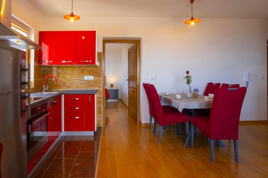 Apartments Vladimir #5 Makarska Ngoại thất bức ảnh